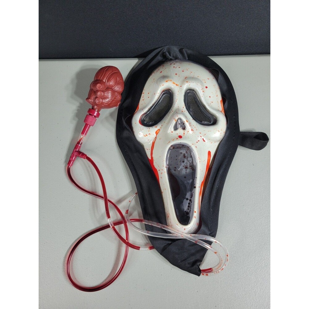 Scream Movie Ghost Face Bleeding Mask with Heart Blood Pump Halloween